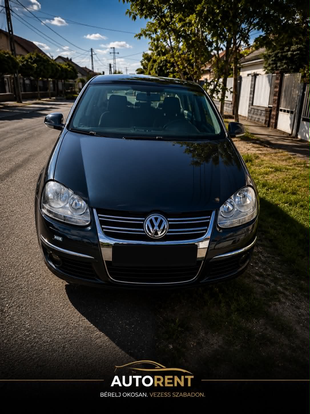 Fekete Volkswagen Jetta AutoRent bérautó