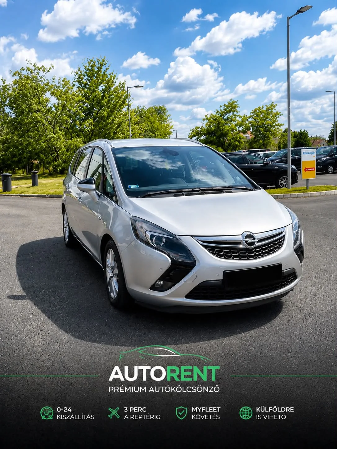 Ezüst Opel Zafira hétszemélyes AutoRent bérautó